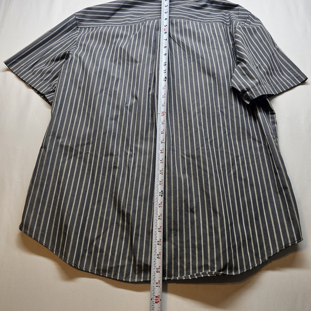 Van Heusen No Iron Button-Down Shirt Men's L 16-16.5 Gray White Short Sleeve - Picture 4 of 5